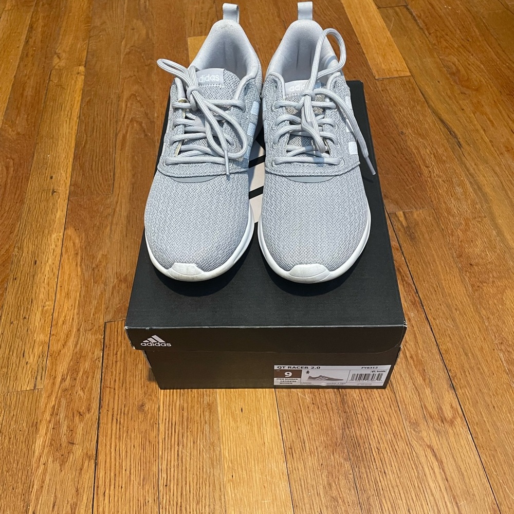 Adidas Women’s Running Shoes-QT Racer 2.0-size 9 - Picture 3 of 6